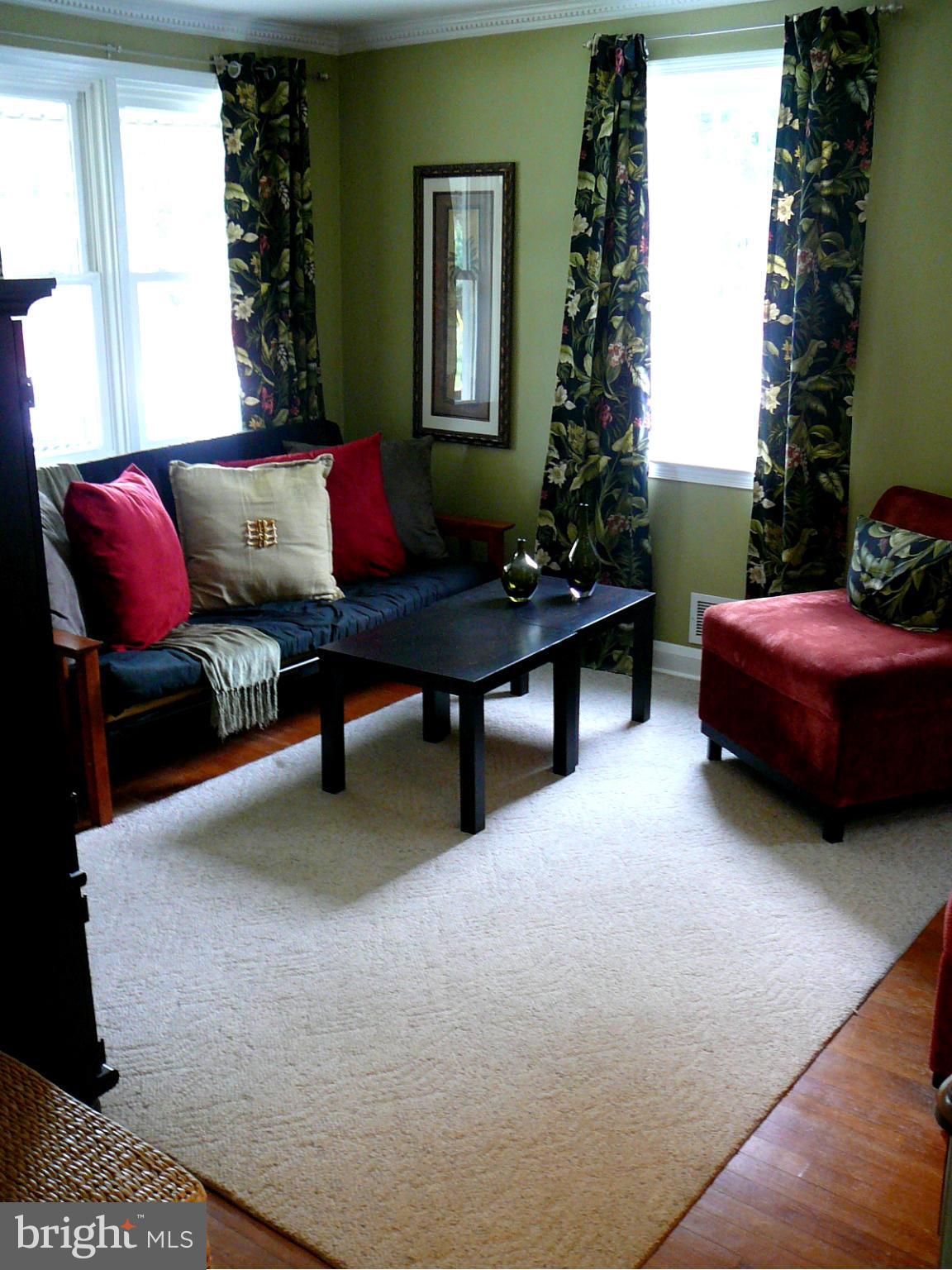 3708 East Joppa Road Baltimore, MD 21236 - Photo 13 of 30 Family Room
