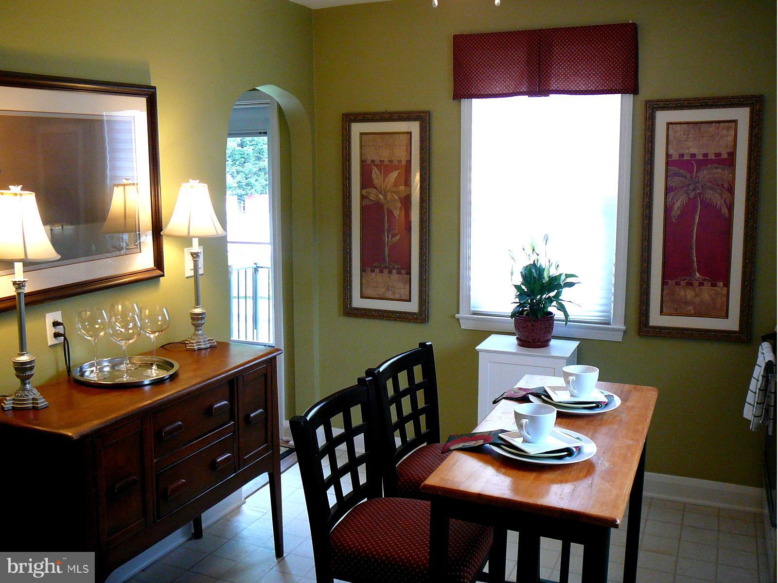 3708 East Joppa Road Baltimore, MD 21236 - Photo 4 of 30 Kitchen