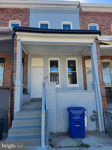 a kitchen with granite countertop white cabinets and a granite counter tops
