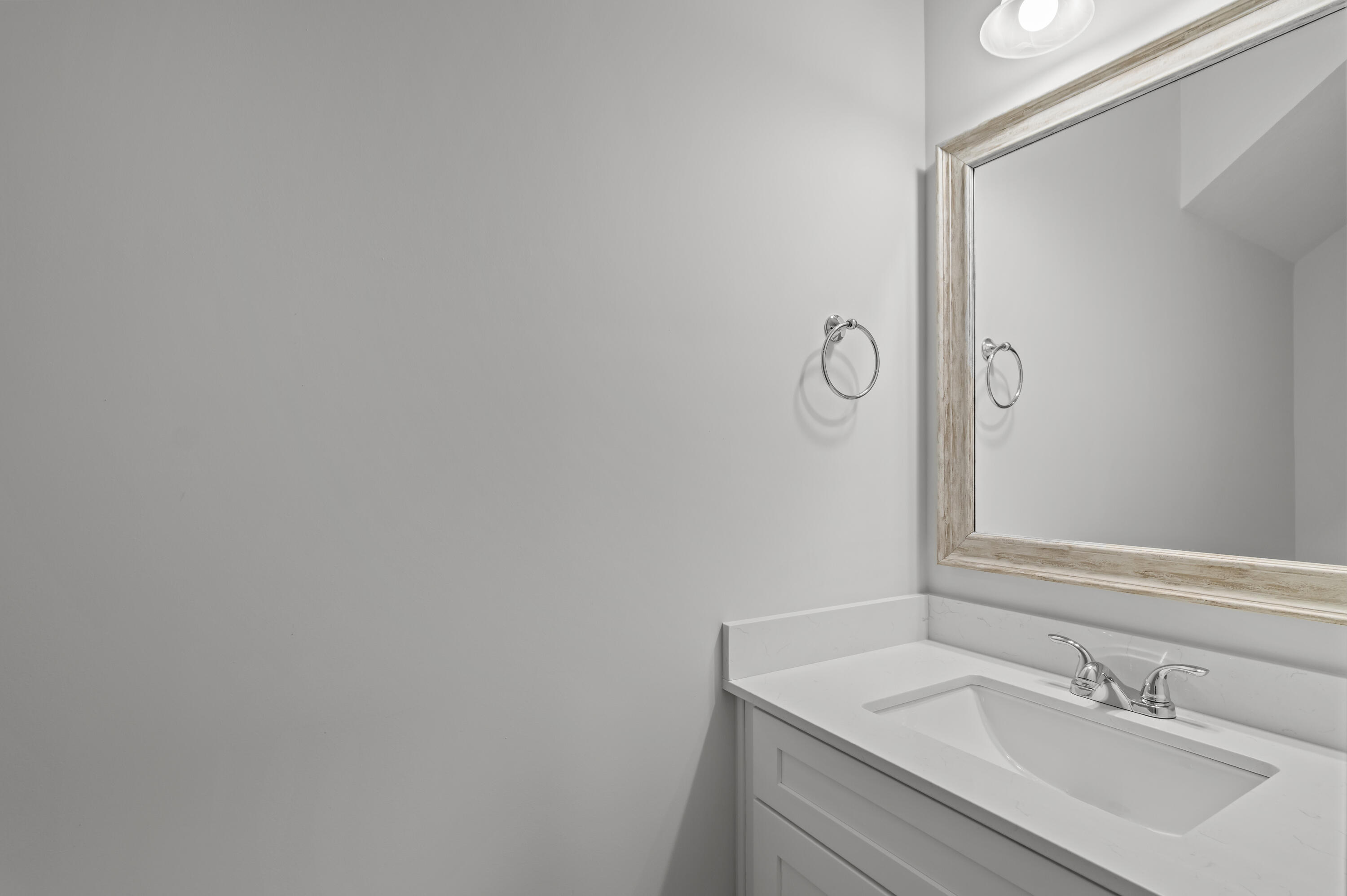 8163 Snelling Drive Aiken, SC 29803 - Photo 21 of 50 1/2 bath on main level.