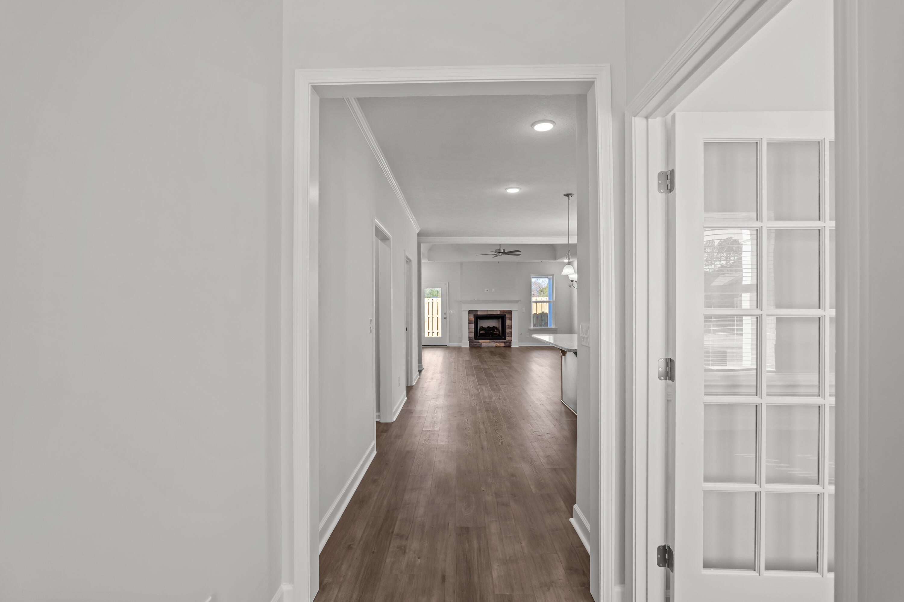 8163 Snelling Drive Aiken, SC 29803 - Photo 6 of 50 2nd. view of foyer looking into the main living space.