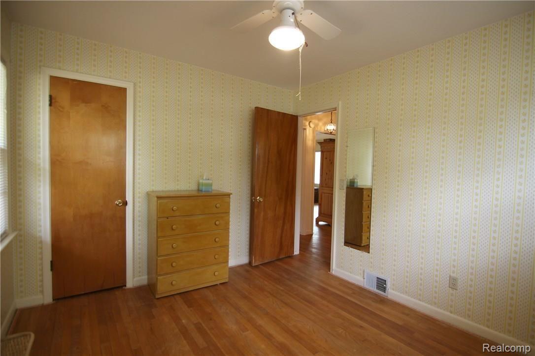 47950 Powell Road Plymouth, MI 48170 - Photo 11 of 23 Bedroom