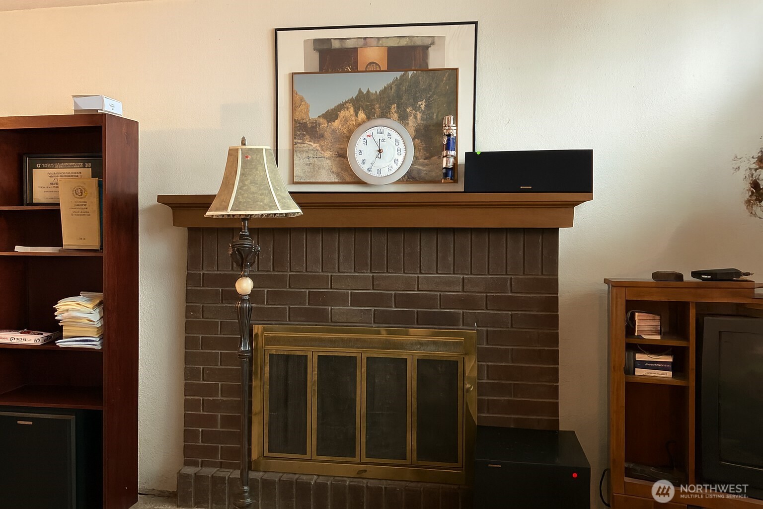 2625 Southwest 337th Street Federal Way, WA 98023 - Photo 3 of 3 a close view of door lock
