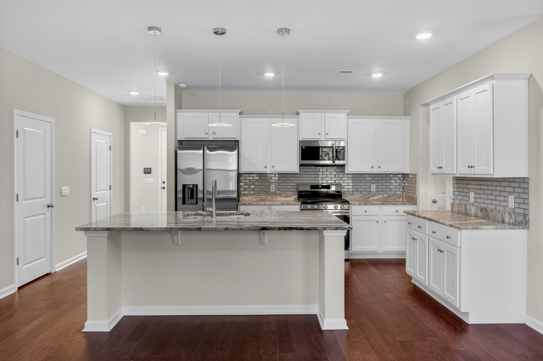 405 Canal Crossing Way Huger, SC 29450 - Photo 7 of 53