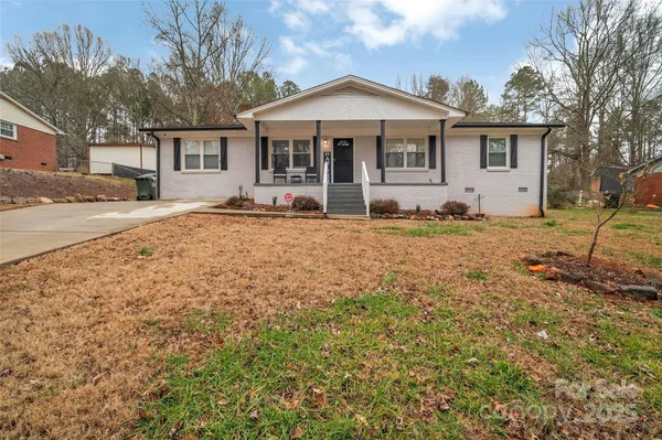 $320,000 | 140 Wandering Lane, Bessemer City, NC 28016