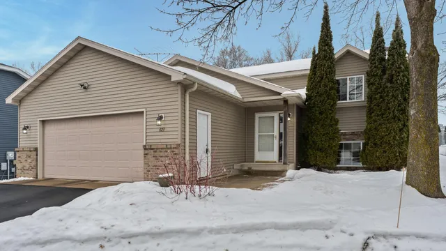 $299,900 | 423 13th Avenue South, Sauk Rapids, MN 56379