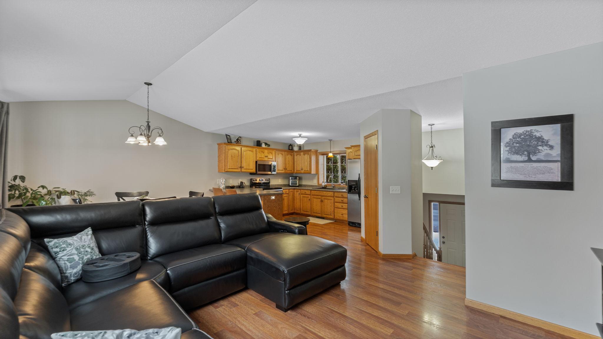 423 13th Avenue South Sauk Rapids, MN 56379 - Photo 6 of 32