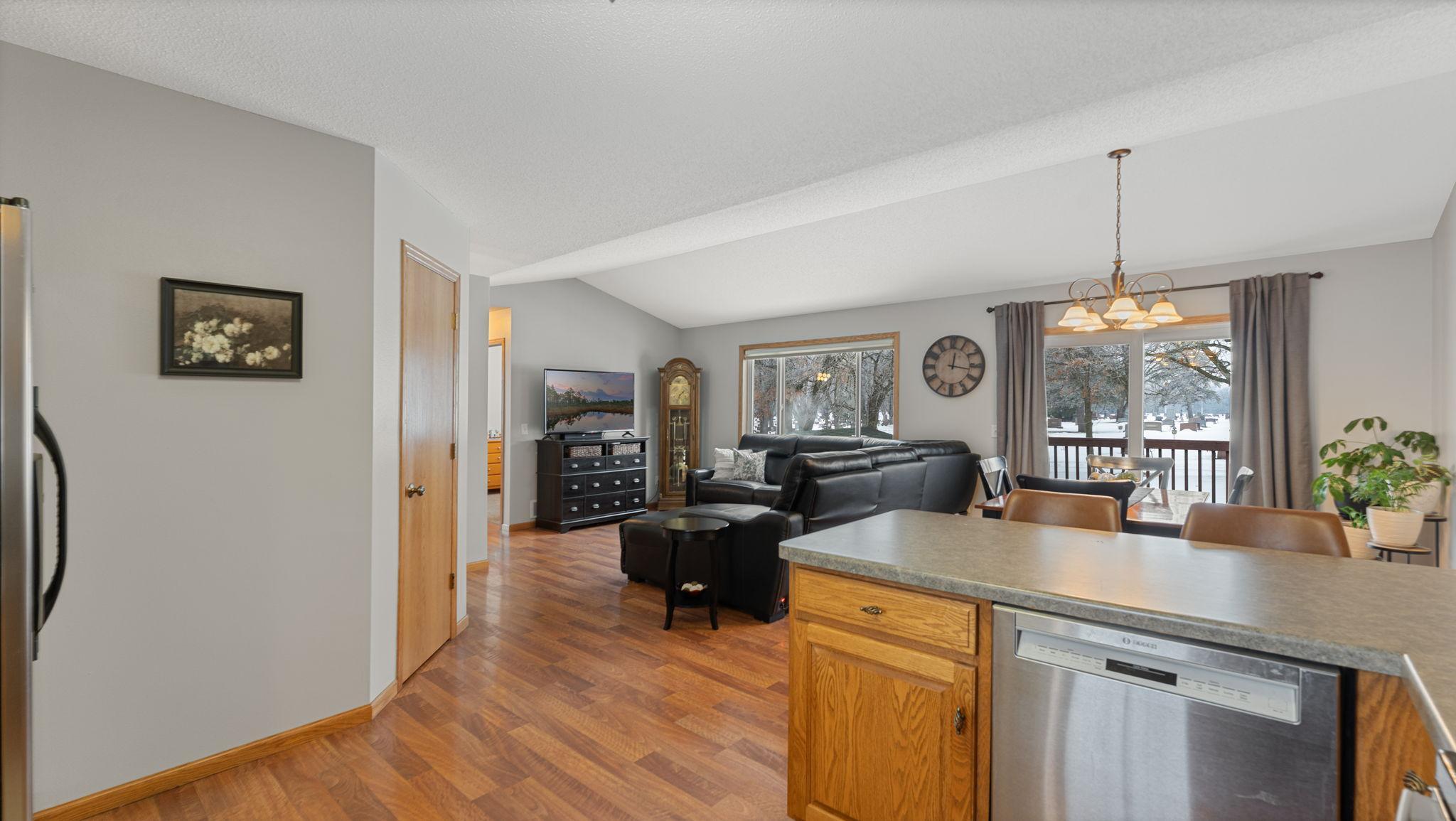 423 13th Avenue South Sauk Rapids, MN 56379 - Photo 10 of 32