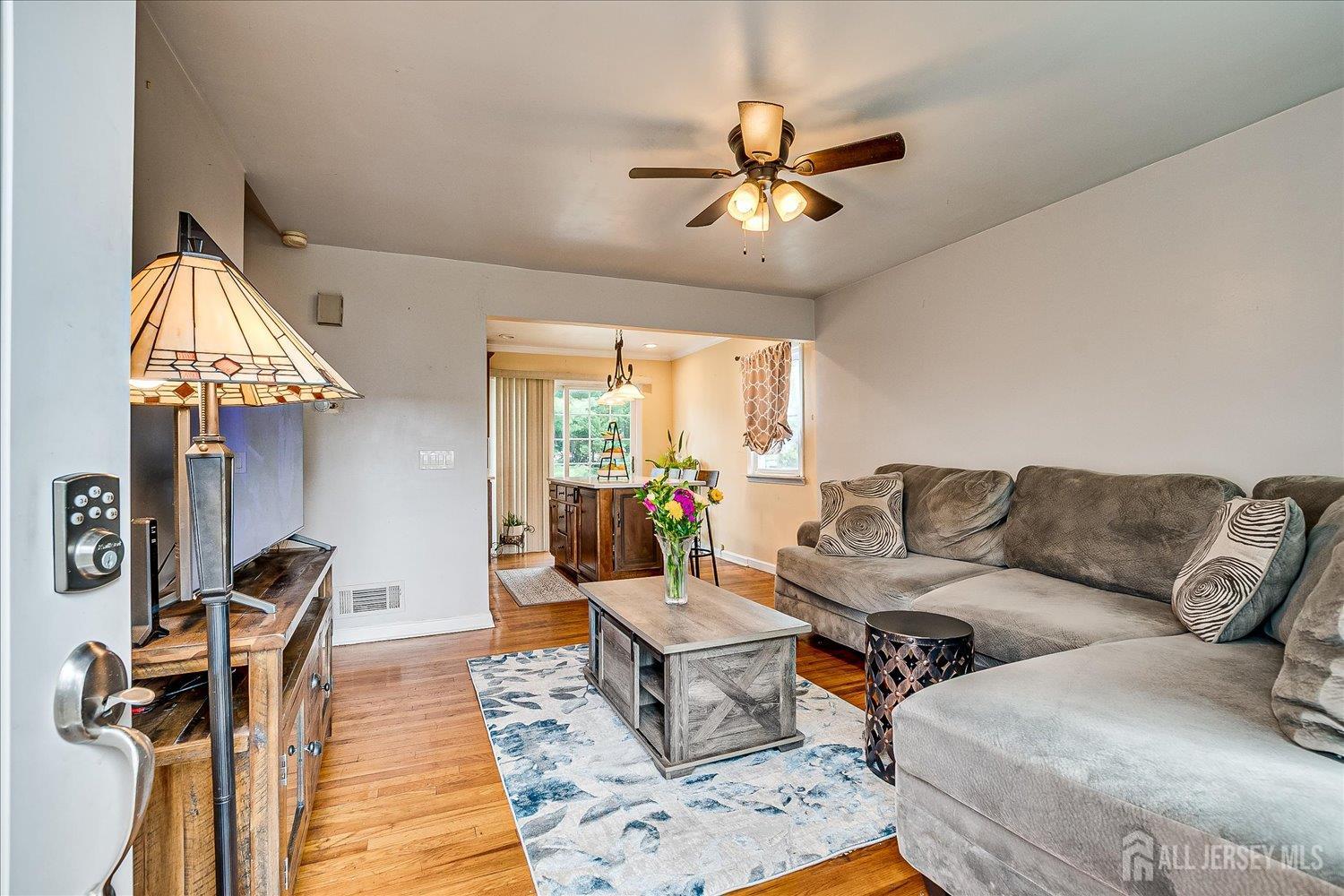 6 Dundar Road Edison, NJ 08817 - Photo 5 of 28