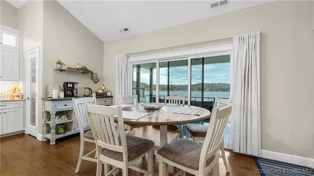 $1,799,900 | 1972 Arrowridge Drive, Roach, MO 65787