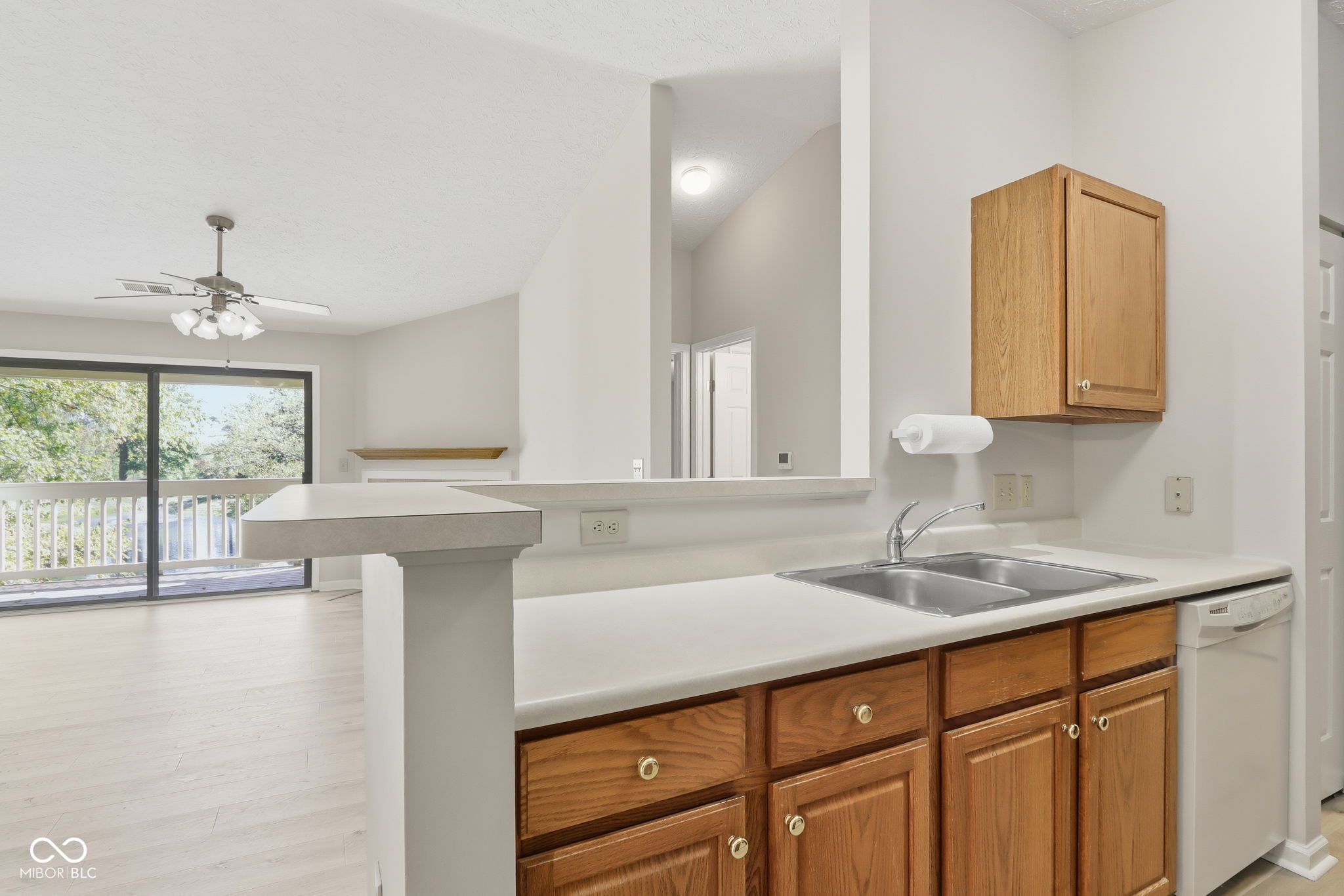 11635 Lenox Lane, Unit 206 Carmel, IN 46032 - Photo 15 of 31