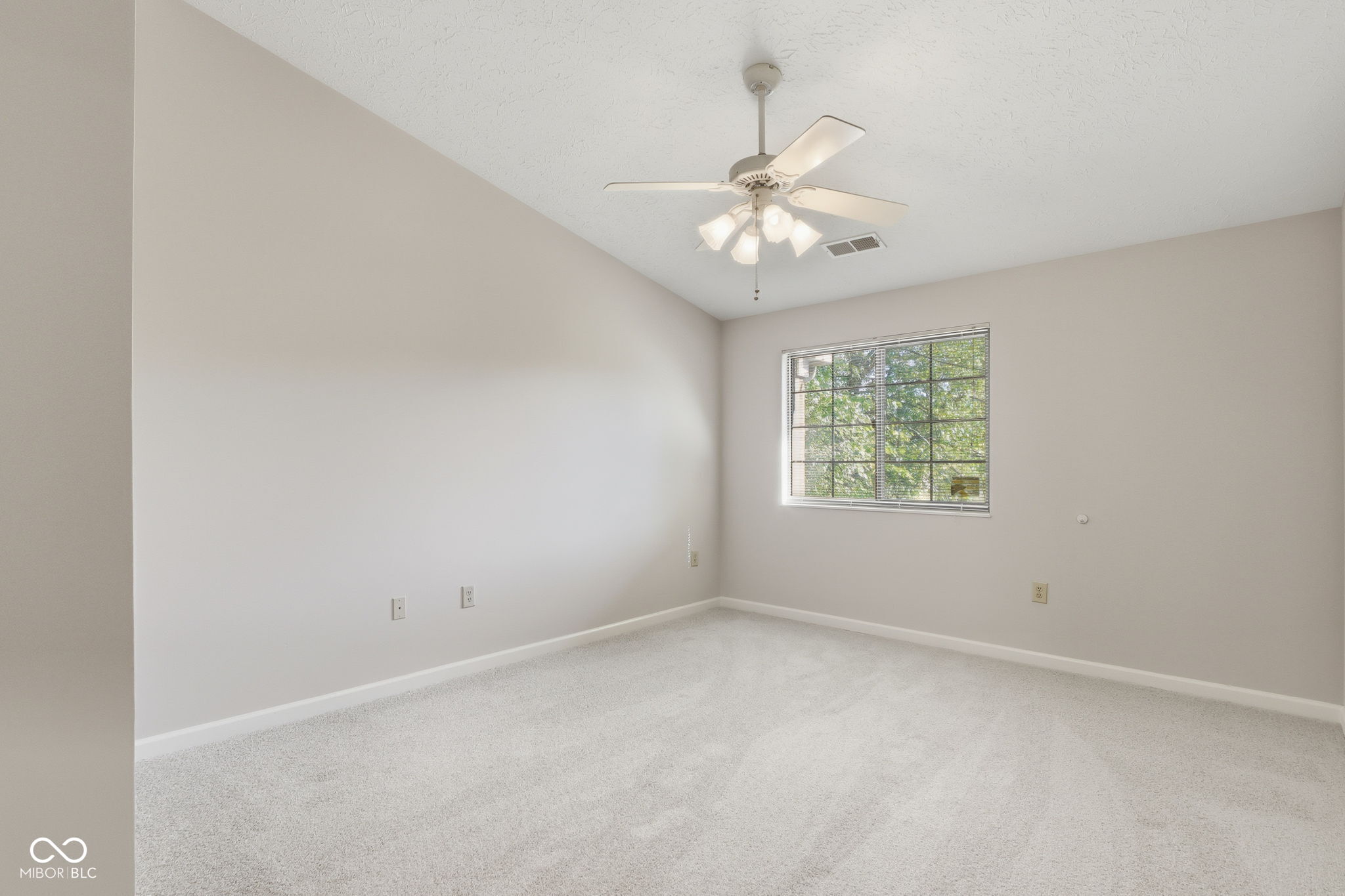 11635 Lenox Lane, Unit 206 Carmel, IN 46032 - Photo 23 of 31