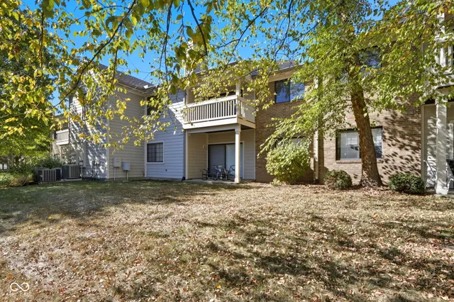 $227,900 | 11635 Lenox Lane, Unit 206, Carmel, IN 46032