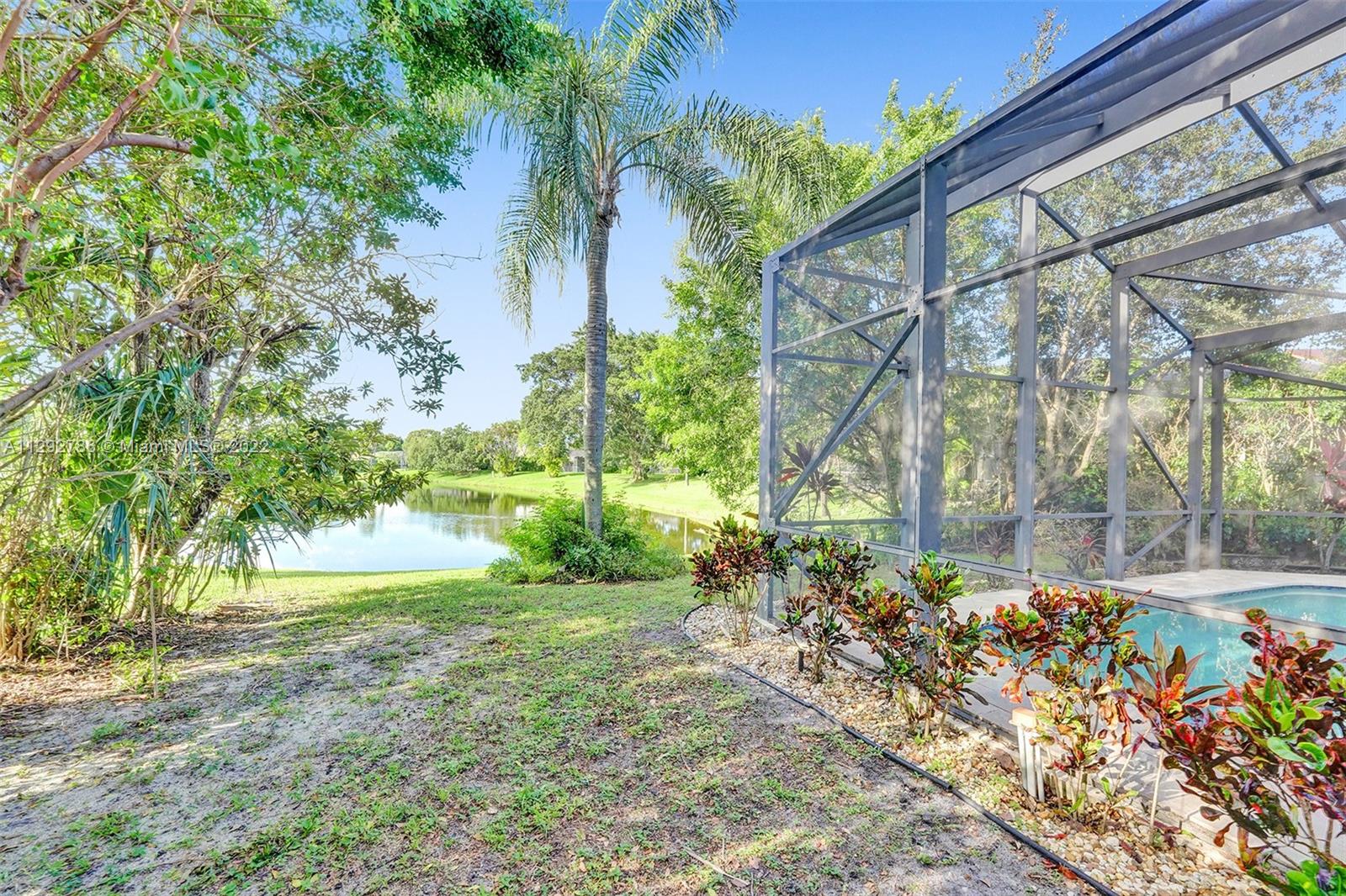 10150 Camelback Lane Boca Raton, FL 33498 - Photo 47 of 67 a view of back yard