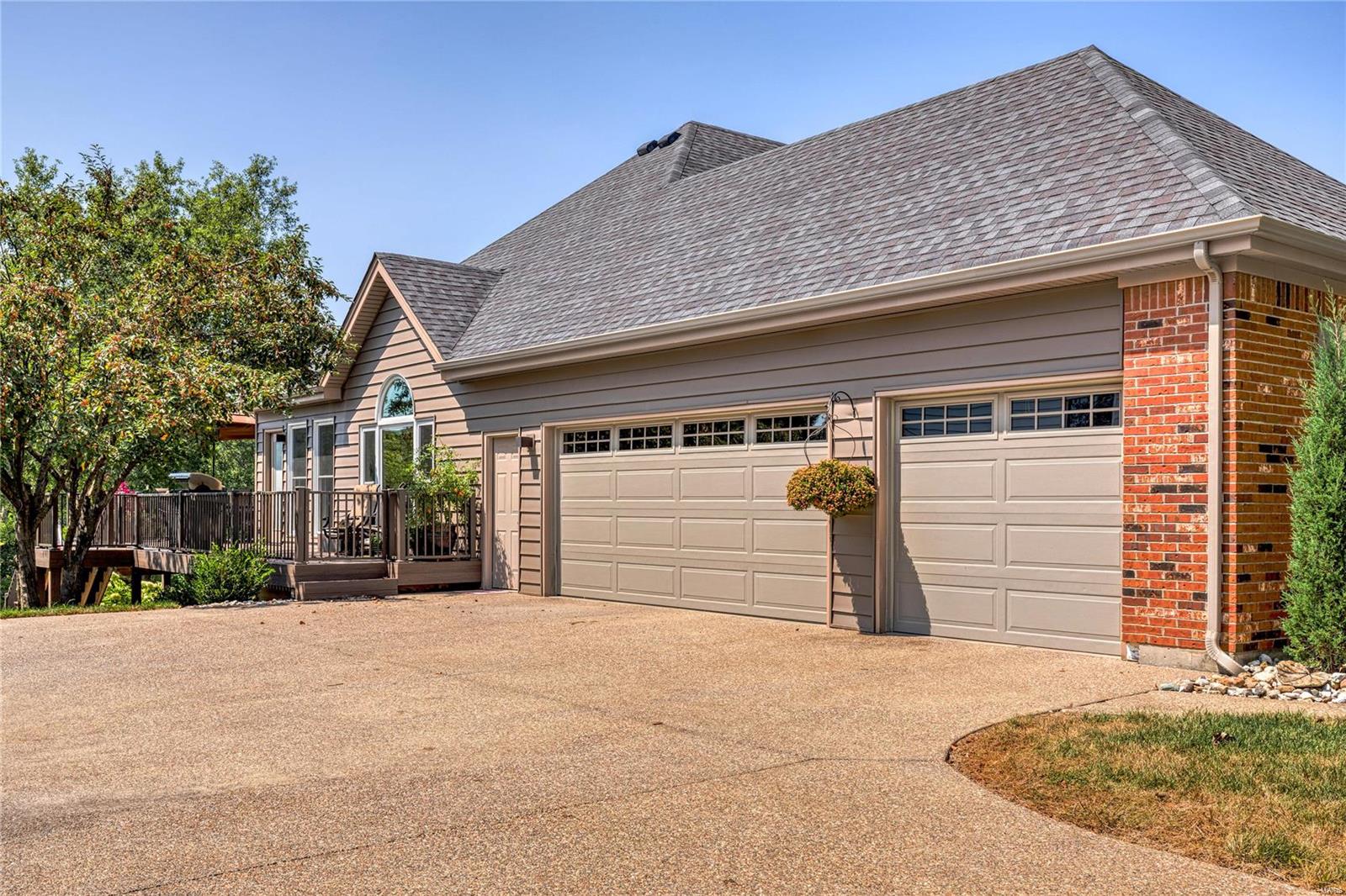 97 Gillette Circle Pass Weldon Spring, MO 63304 - Photo 5 of 73 Gallery Image 5