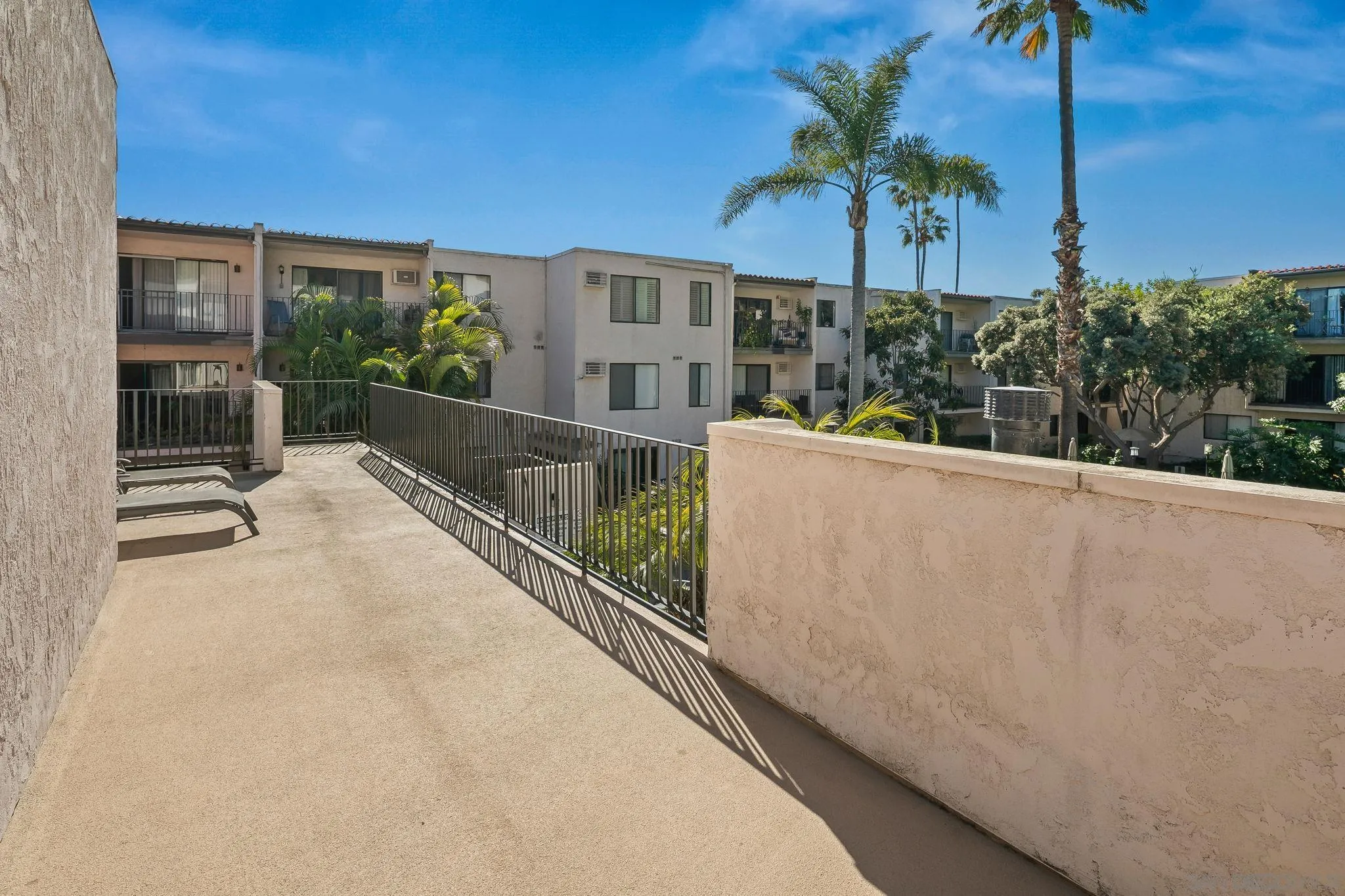 6780 Friars Road, Unit 272 San Diego, CA 92108 - Photo 23 of 35 a view of a balcony with potted plants