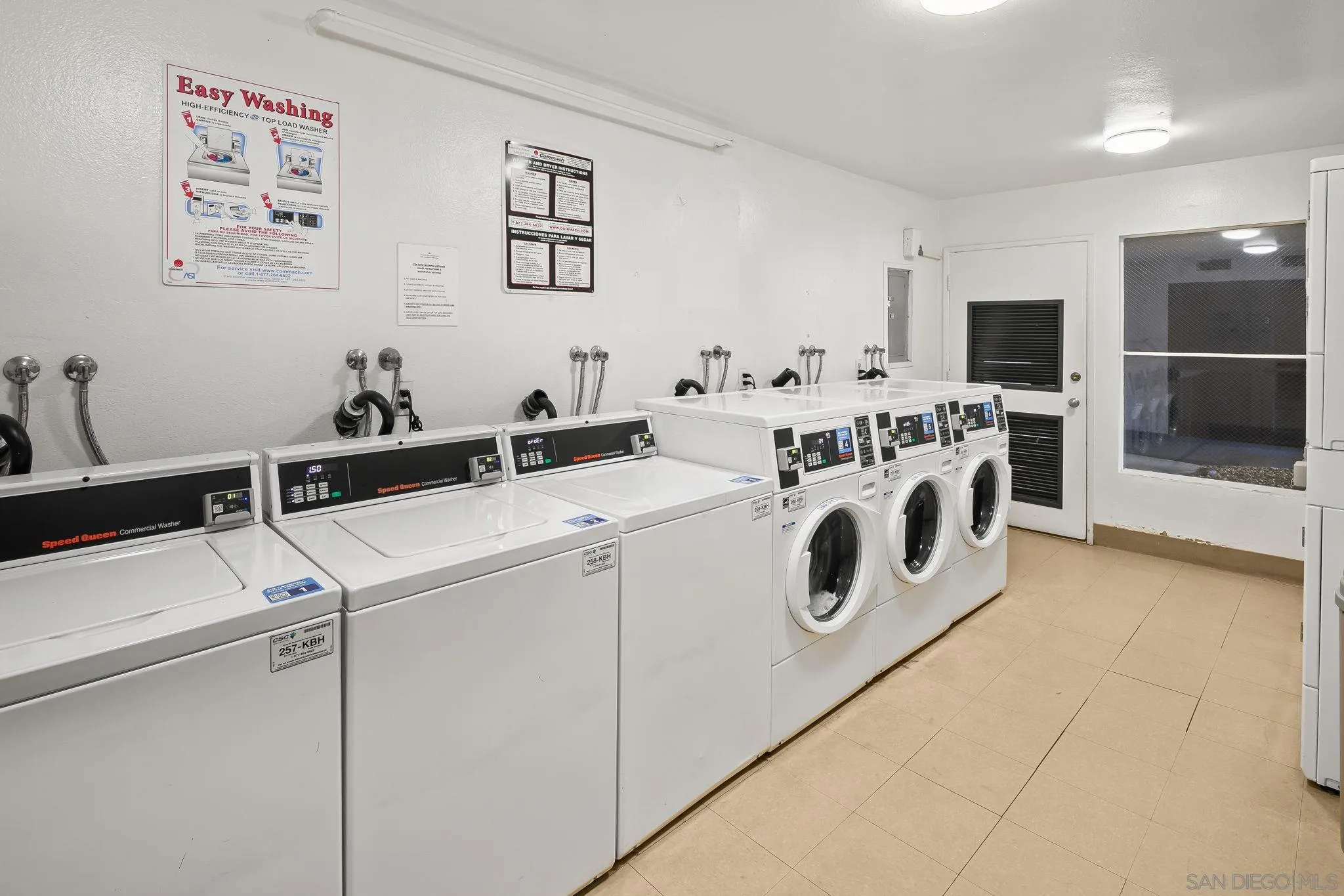 6780 Friars Road, Unit 272 San Diego, CA 92108 - Photo 29 of 35 a utility room with dryer and washer