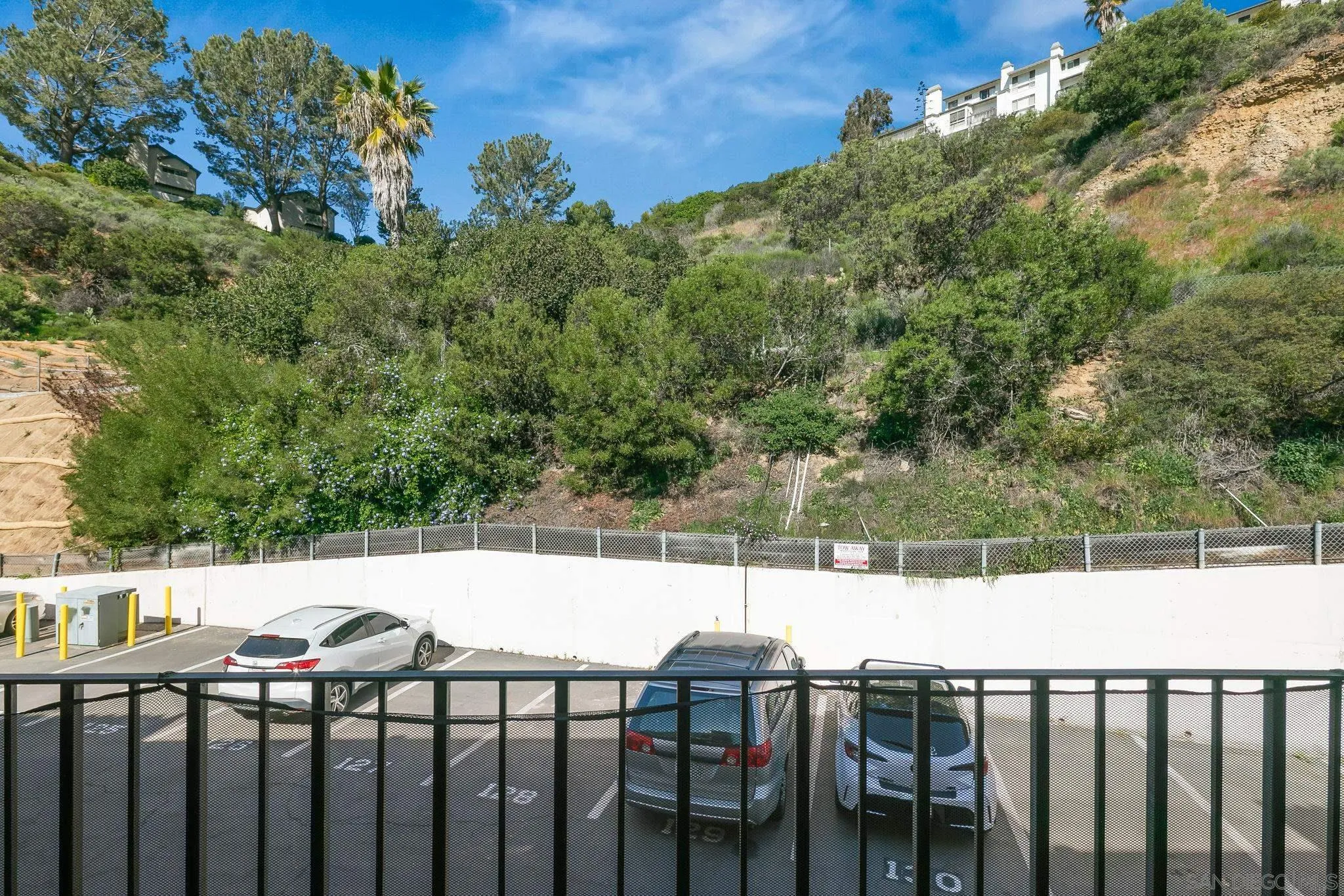 6780 Friars Road, Unit 272 San Diego, CA 92108 - Photo 10 of 35 a view of a balcony