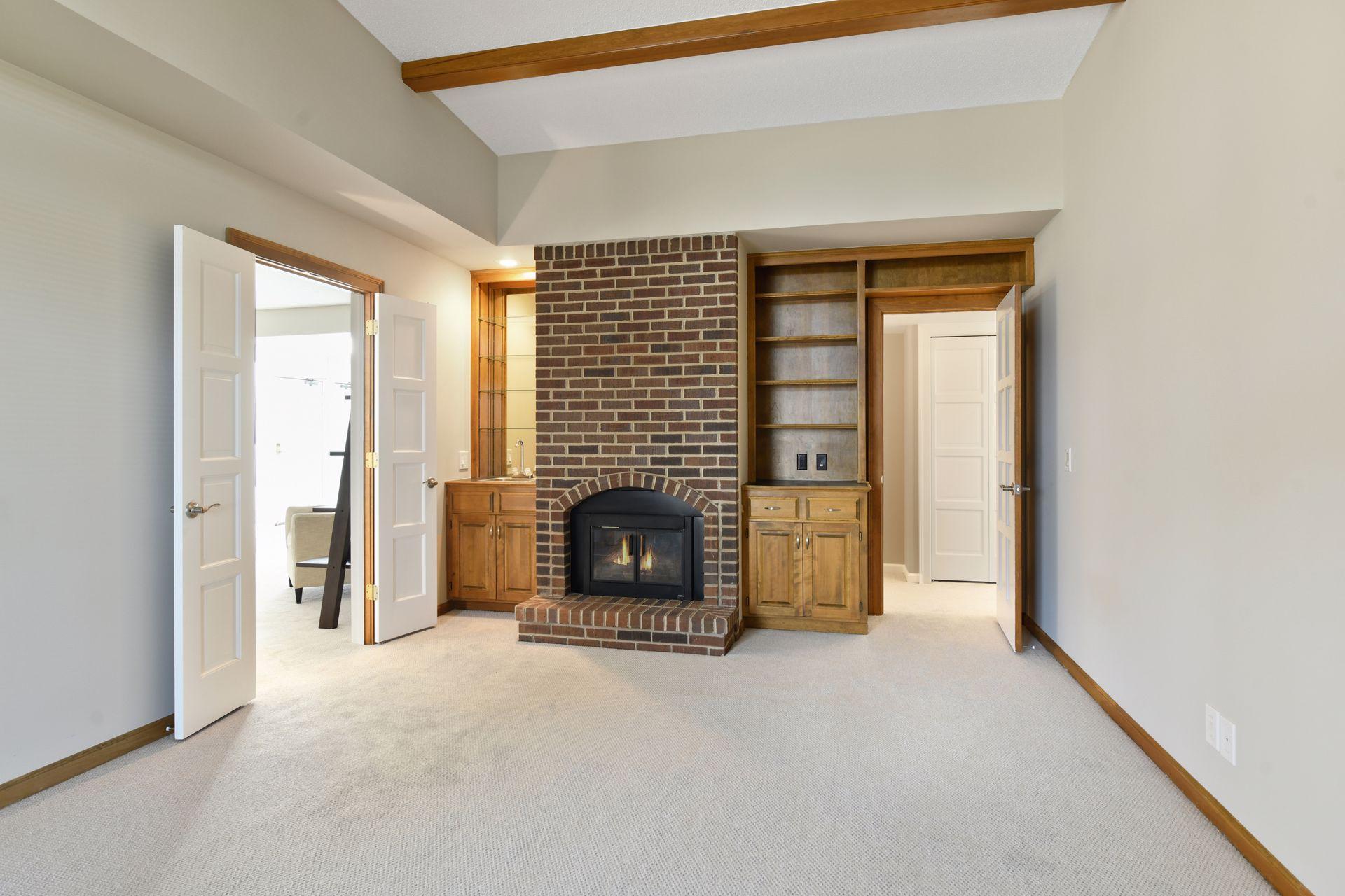 5501 Dewey Hill Road, Unit 332 Edina, MN 55439 - Photo 19 of 28 Gallery Image 19