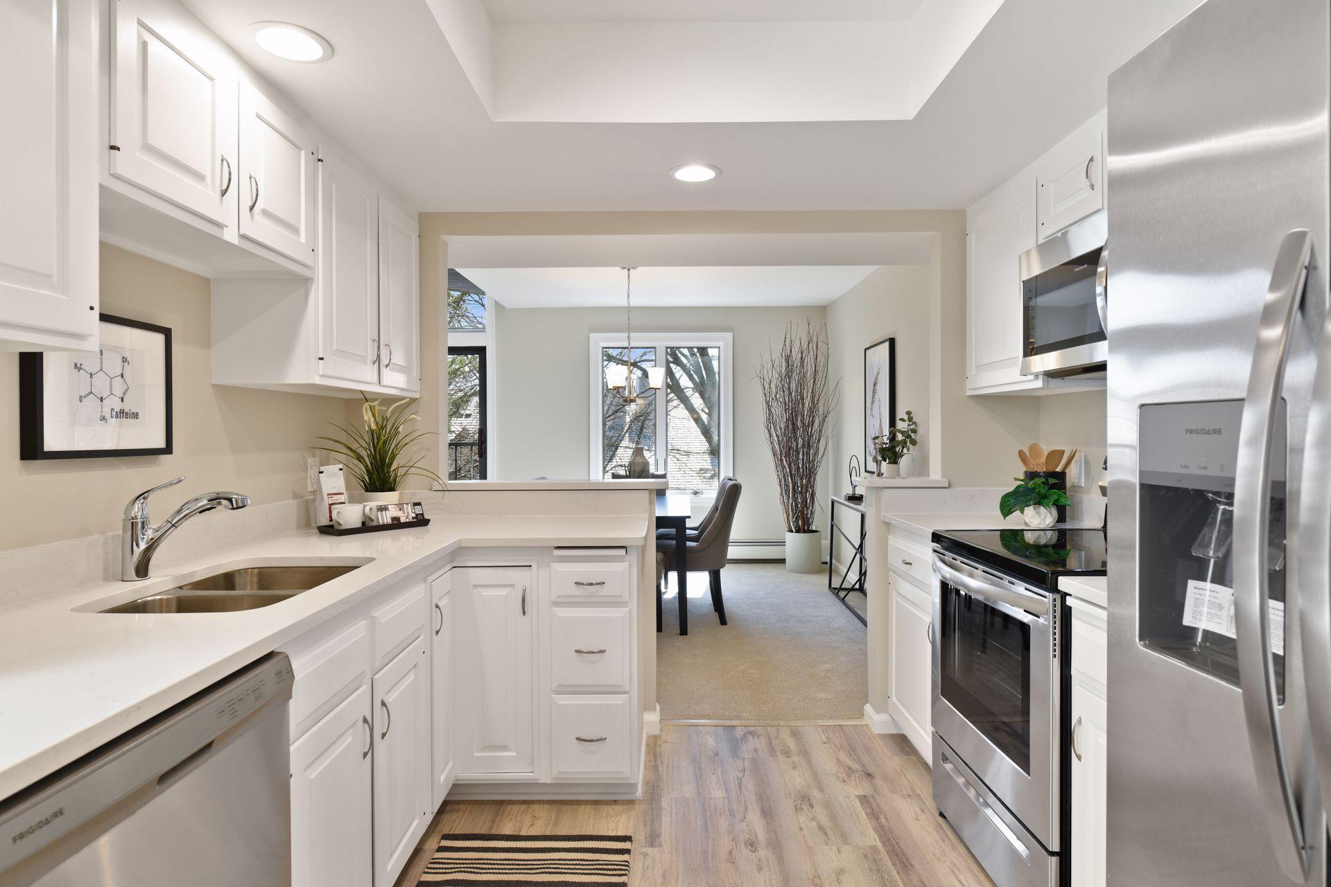 5501 Dewey Hill Road, Unit 332 Edina, MN 55439 - Photo 8 of 28 Gallery Image 8