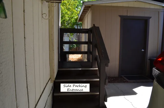 a view of a utility room with washer and dryer