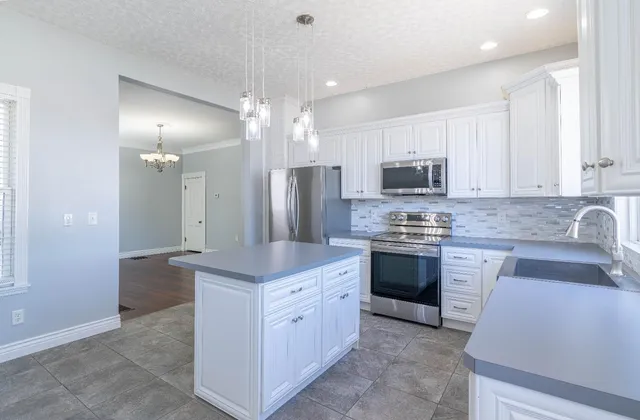 $269,900 | 232 Charlotte Street, Lawrenceburg, IN 47025