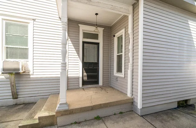 $269,900 | 232 Charlotte Street, Lawrenceburg, IN 47025