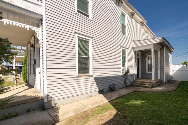 $269,900 | 232 Charlotte Street, Lawrenceburg, IN 47025