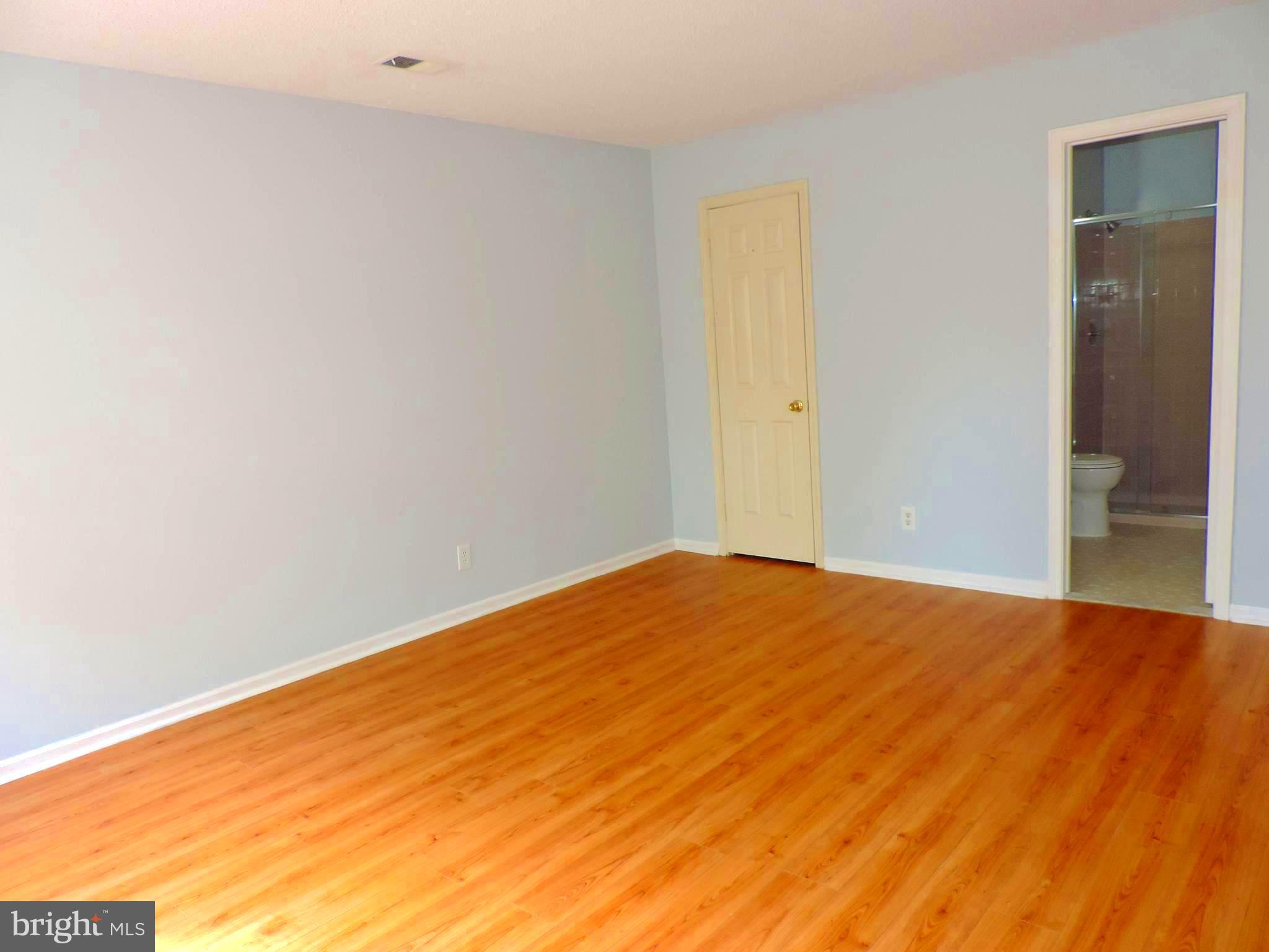 1148 Bartlett Road, Unit 112 Chesterbrook, PA 19087 - Photo 10 of 22 Master Bedroom