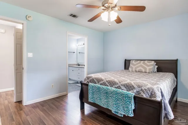 $250,000 | 2016 Sequoia Circle, Pensacola, FL 32526