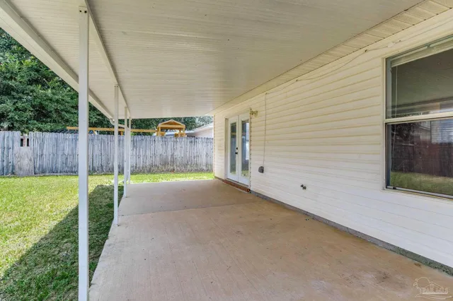 $250,000 | 2016 Sequoia Circle, Pensacola, FL 32526