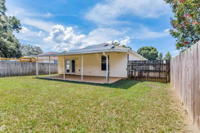 $250,000 | 2016 Sequoia Circle, Pensacola, FL 32526