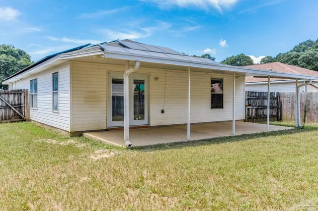 $250,000 | 2016 Sequoia Circle, Pensacola, FL 32526