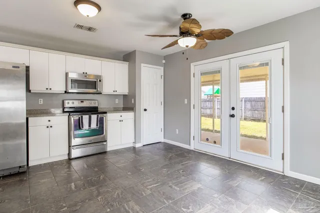 $250,000 | 2016 Sequoia Circle, Pensacola, FL 32526