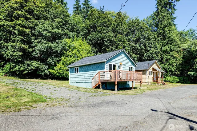 front view of house with a yard