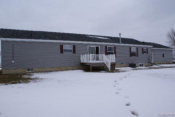 3366 Howard Road Marlette, MI 48453 - Photo 2 of 13 Rear View