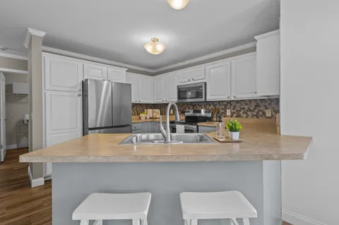 $450,000 | 6111 Windmill Way, McFarland, WI 53558