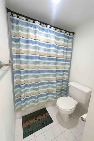 $2,250 | 9156 Collins Avenue, Unit 302, Surfside, FL 33154