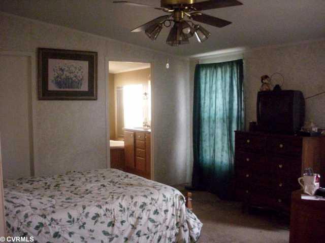 846 Namozine Road Crewe, VA 23930 - Photo 7 of 9 Master Bedroom - Master Bedroom has large walk-in closet.