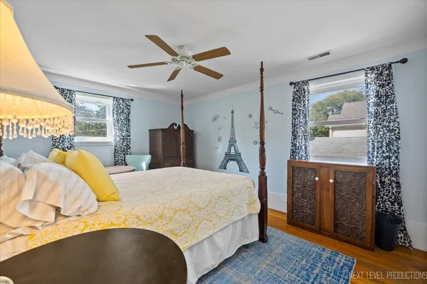 $875,000 | 83 North Park Boulevard, Glen Ellyn, IL 60137