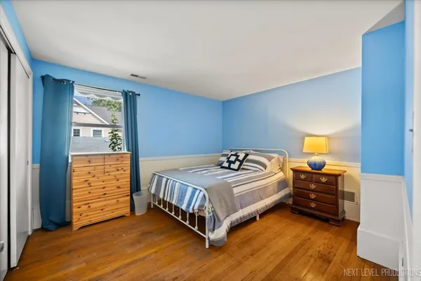 $875,000 | 83 North Park Boulevard, Glen Ellyn, IL 60137