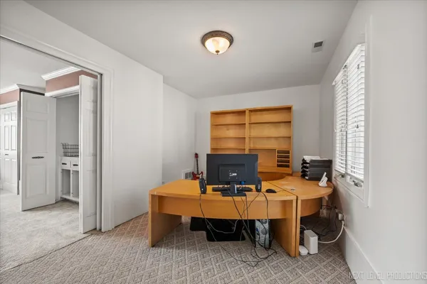 $875,000 | 83 North Park Boulevard, Glen Ellyn, IL 60137