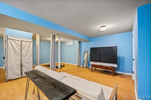 $875,000 | 83 North Park Boulevard, Glen Ellyn, IL 60137