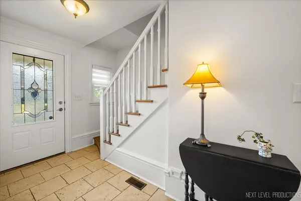 $875,000 | 83 North Park Boulevard, Glen Ellyn, IL 60137