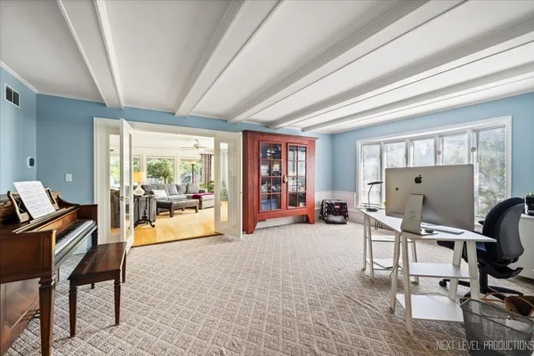 $875,000 | 83 North Park Boulevard, Glen Ellyn, IL 60137