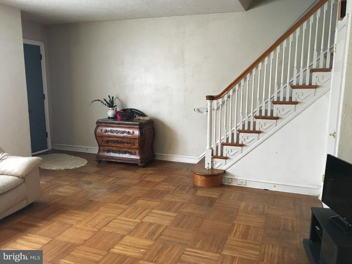 7542 Rugby Street Philadelphia, PA 19150 - Photo 8 of 19 Gallery Image 8