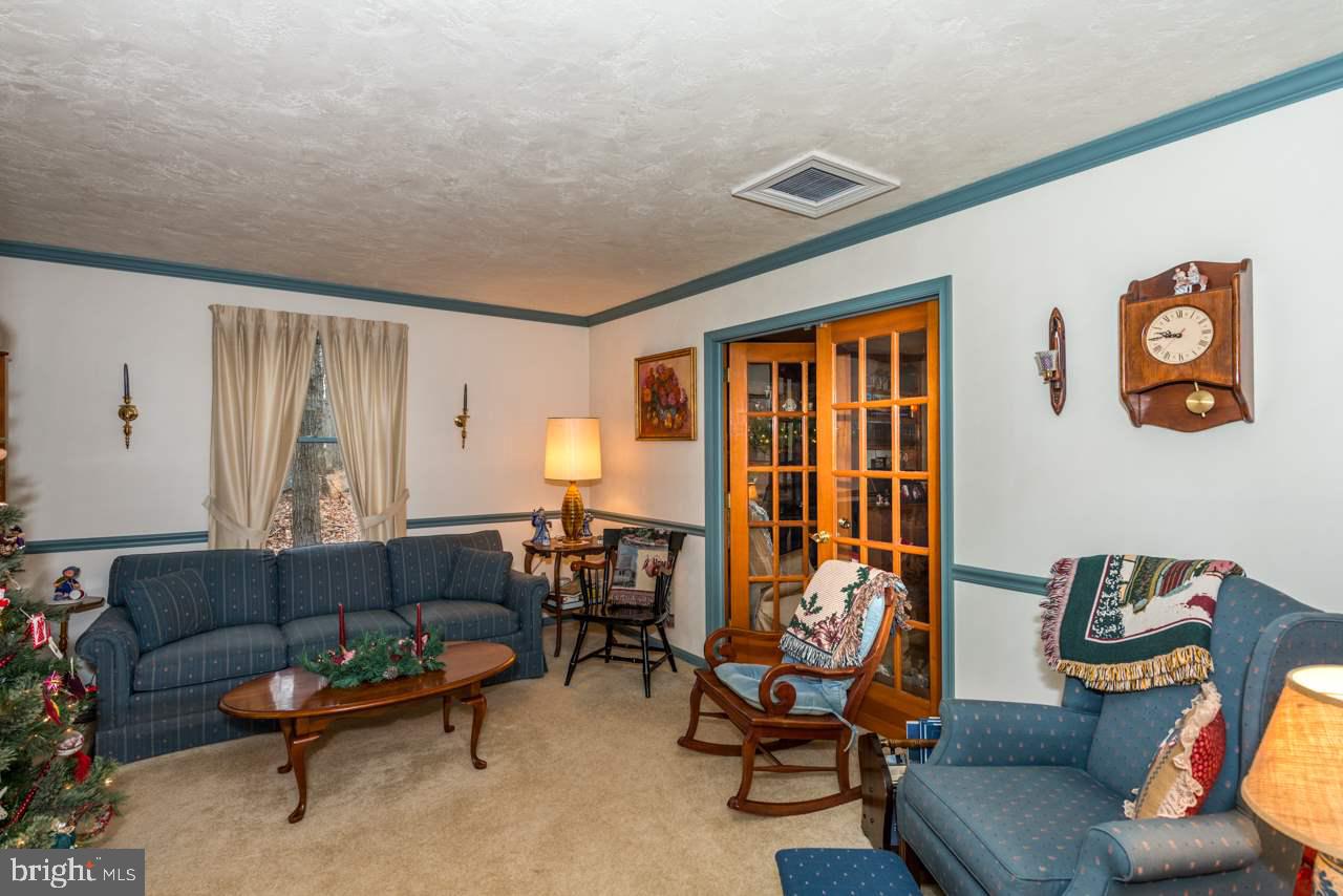 4900 Walters Hatchery Road Spring Grove, PA 17362 - Photo 20 of 34