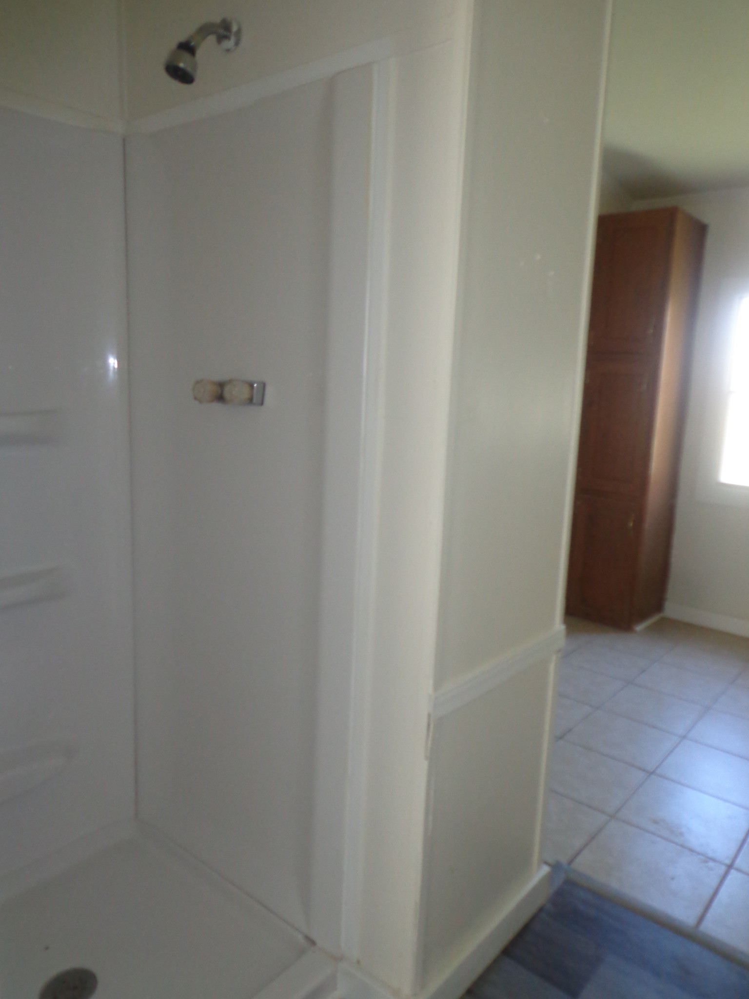 152 Baker Ridge Road Waverly, TN 37185 - Photo 9 of 20 a view of bathroom