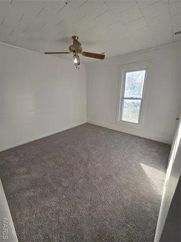 $109,000 | 327 East Summer Street, Monroe City, MO 63456