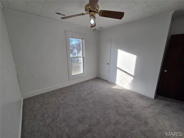 $109,000 | 327 East Summer Street, Monroe City, MO 63456